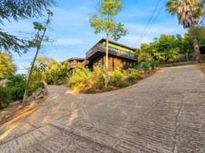 2870 N Twin Oaks Valley Road, San Marcos CA 92069