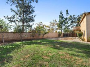 2891 Oakwood Creek Way, Escondido CA 92027