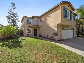 2891 Oakwood Creek Way, Escondido CA 92027