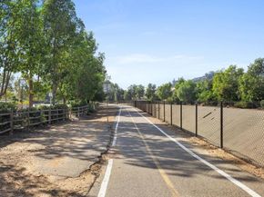 2891 Oakwood Creek Way, Escondido CA 92027