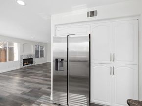 2891 Oakwood Creek Way, Escondido CA 92027