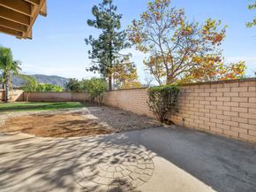 2891 Oakwood Creek Way, Escondido CA 92027