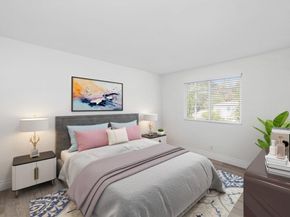 2891 Oakwood Creek Way, Escondido CA 92027