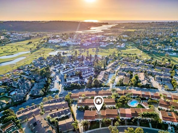 2331 Caringa Way 38, Carlsbad CA 92009