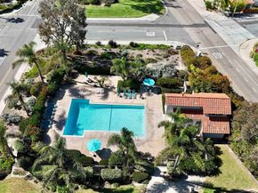 1825 Hummock Lane, Encinitas CA 92024