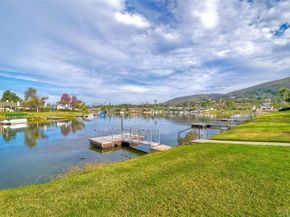 1560 Circa Del Lago D201, San Marcos CA 92078