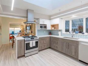 498 Neptune, Encinitas CA 92024