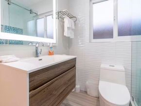 498 Neptune, Encinitas CA 92024