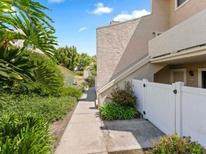 6921 Quail Place E, Carlsbad CA 92009