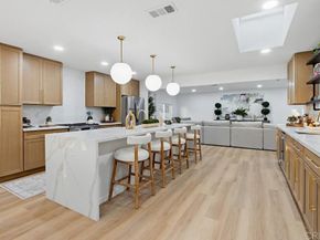 3880 Adams Street, Carlsbad CA 92008