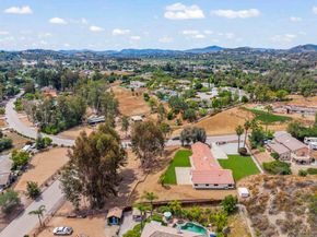 25945 Forest Drive, Escondido CA 92026