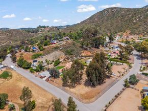 25945 Forest Drive, Escondido CA 92026