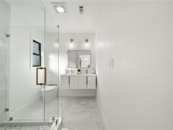 5833 Allott Avenue, Valley Glen CA 91401