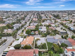 912 N Rowell, Manhattan Beach CA 90266