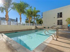 4702 Fulton Avenue 202, Sherman Oaks CA 91423