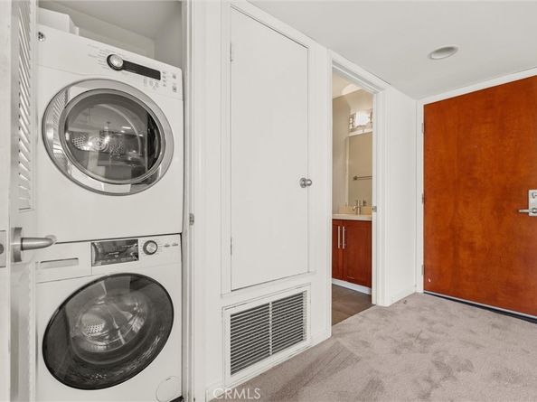 4702 Fulton Avenue 202, Sherman Oaks CA 91423