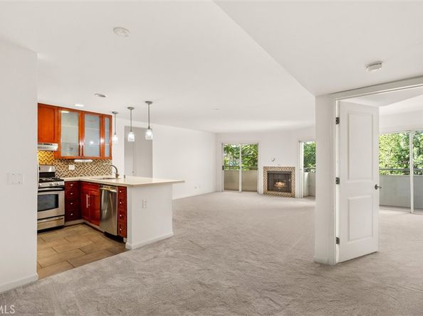 4702 Fulton Avenue 202, Sherman Oaks CA 91423