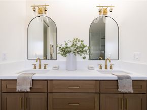 5443 Blackwelder, Los Angeles CA 90016