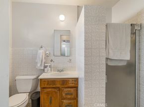 10571 Woodale, San Fernando CA 91345