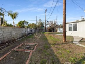 10571 Woodale, San Fernando CA 91345