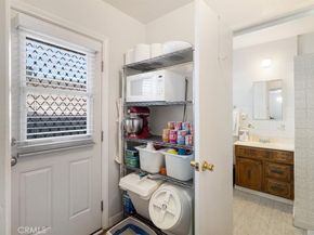 10571 Woodale, San Fernando CA 91345