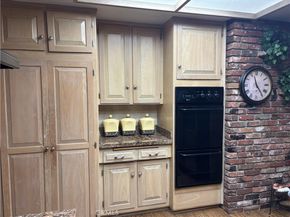 9827 Sylvia Avenue, Northridge CA 91324