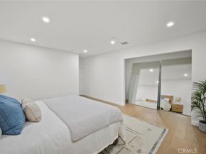 14328 Emelita Street, Sherman Oaks CA 91401