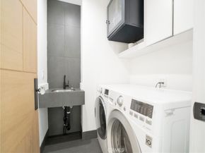 4712 Berryman Avenue, Culver City CA 90230