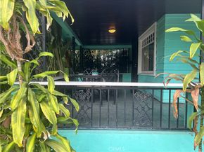 4727 Oakwood Avenue, Los Angeles CA 90004