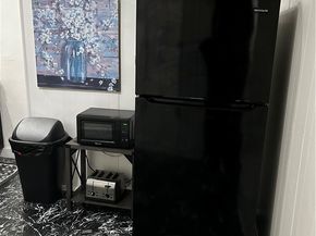 4727 Oakwood Avenue, Los Angeles CA 90004