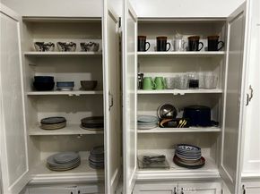 4727 Oakwood Avenue, Los Angeles CA 90004