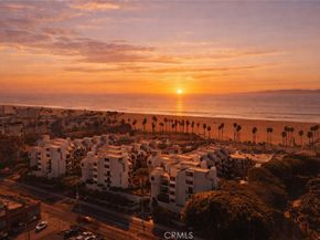 2940 Neilson Way 302, Santa Monica CA 90405