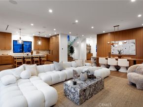 3910 Mclaughlin Avenue, Los Angeles CA 90066