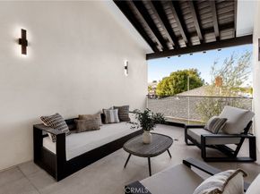 3910 Mclaughlin Avenue, Los Angeles CA 90066