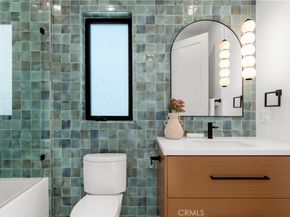 3910 Mclaughlin Avenue, Los Angeles CA 90066