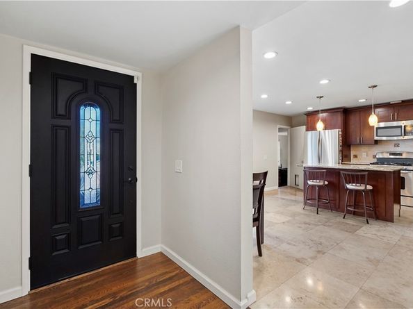 17147 Vintage, Northridge CA 91325