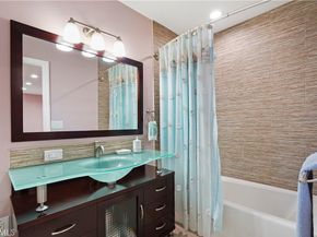 17147 Vintage, Northridge CA 91325