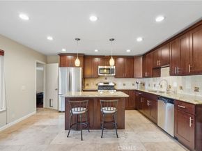 17147 Vintage, Northridge CA 91325