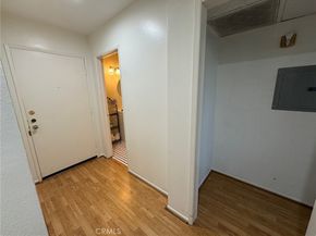 12720 Burbank 221, Valley Village CA 91607