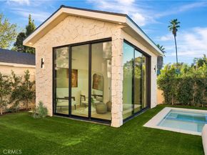 4825 Forman Avenue, North Hollywood CA 91601