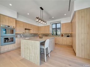 4825 Forman Avenue, North Hollywood CA 91601