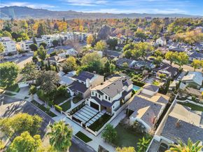 4825 Forman Avenue, North Hollywood CA 91601