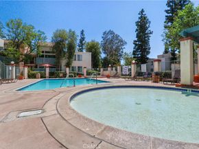5700 Etiwanda 105, Tarzana CA 91356