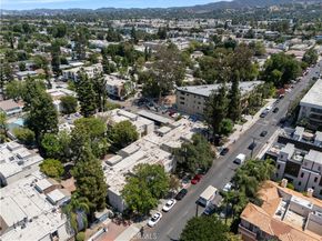 5700 Etiwanda 105, Tarzana CA 91356