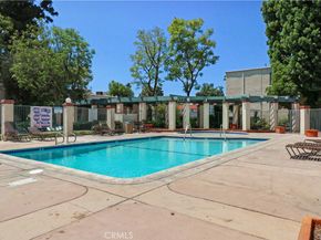5700 Etiwanda 105, Tarzana CA 91356