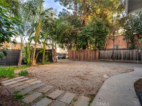 7417 Alabama Avenue, Canoga Park CA 91303