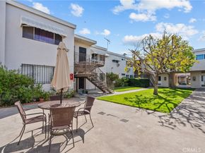 7137 Coldwater Canyon Avenue 10, North Hollywood CA 91605