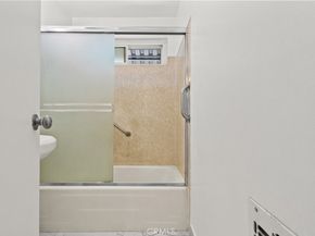 7137 Coldwater Canyon Avenue 10, North Hollywood CA 91605