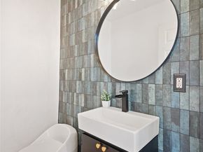 916 N Oxford Avenue, Los Angeles CA 90029