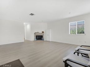 13254 La Tierra Way, Sylmar CA 91342